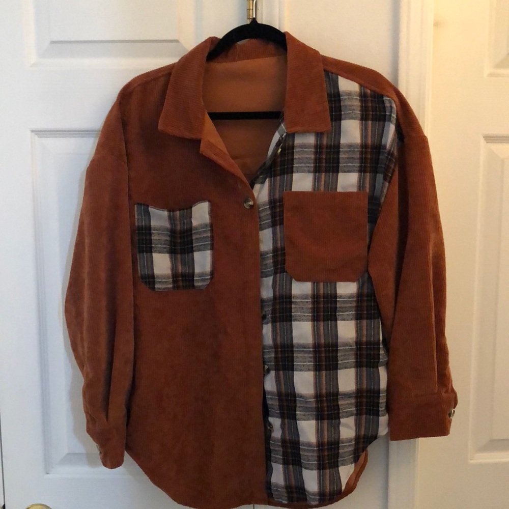 Brown and Plaid Button-Up Shirt/Shacket Oversized Medium